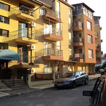Meni Apartments And Guest Rooms Созополь Номер фото