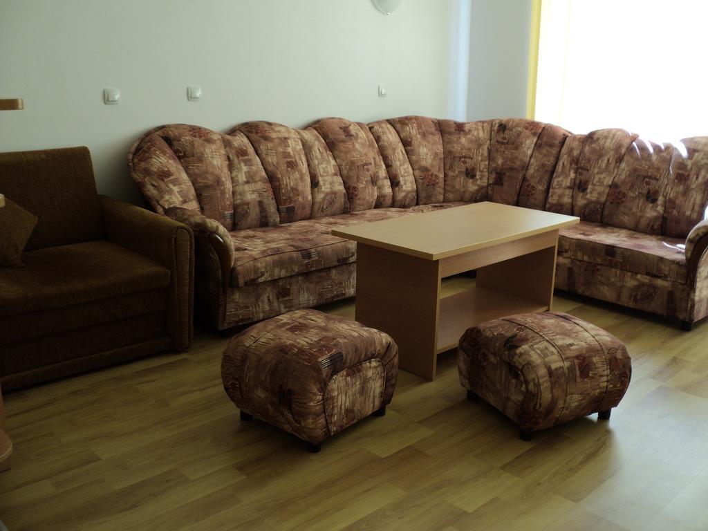 Meni Apartments And Guest Rooms Созополь Екстер'єр фото